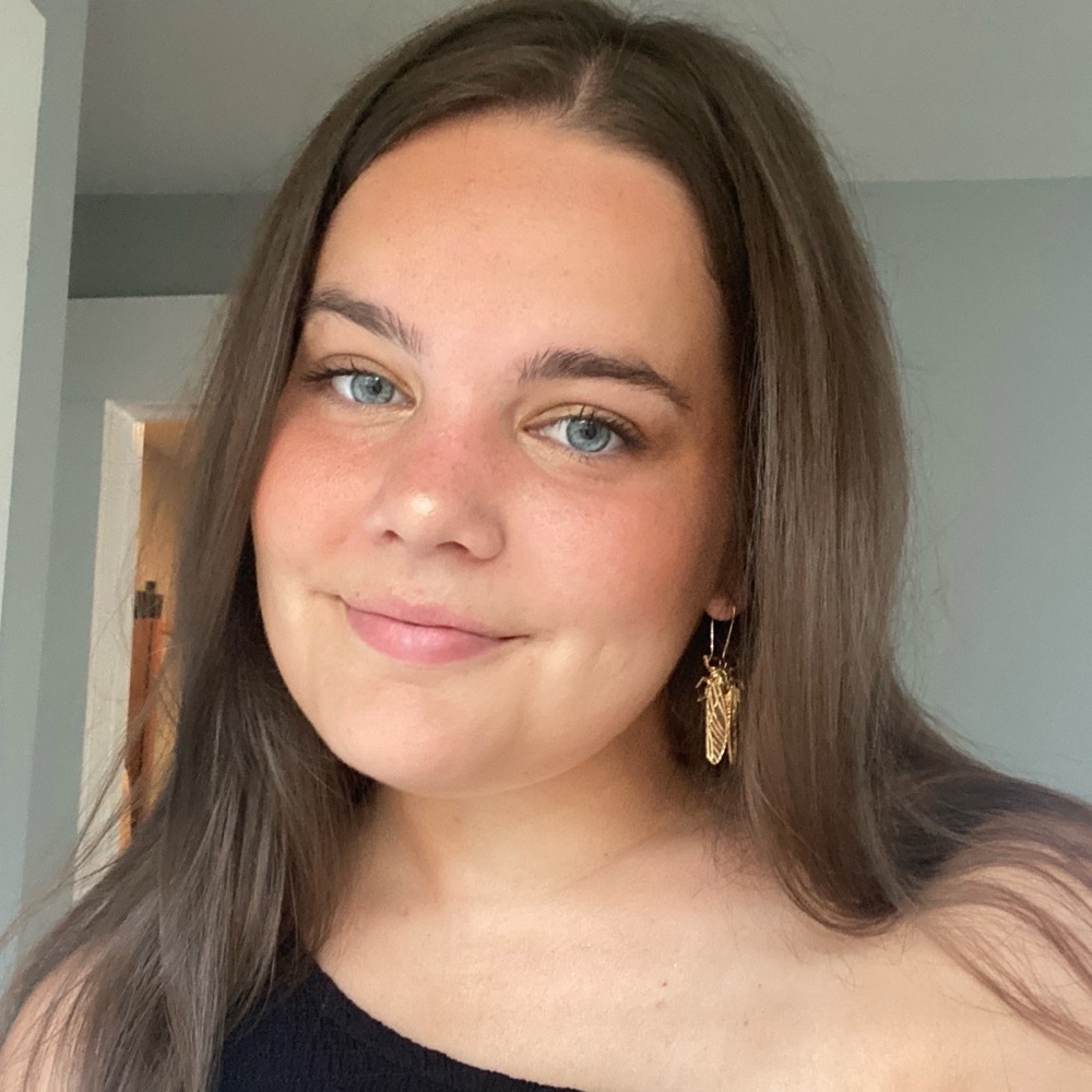 Meet your Posher, Amy